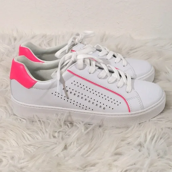 Marc Fisher Saria Lace-Up Sneaker Size 9.5 New - Picture 3 of 7